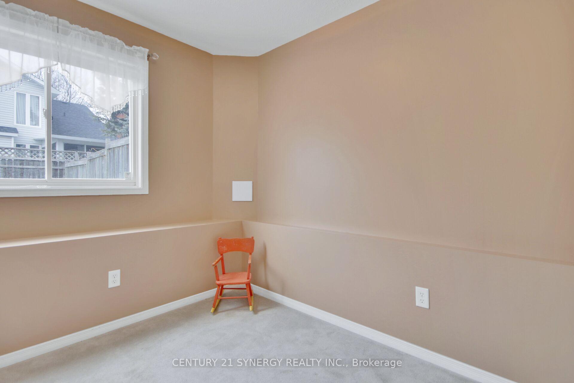 Photo 27 of 22 Splinter Crescent, Ottawa, Fairfield Heights — HOMEH