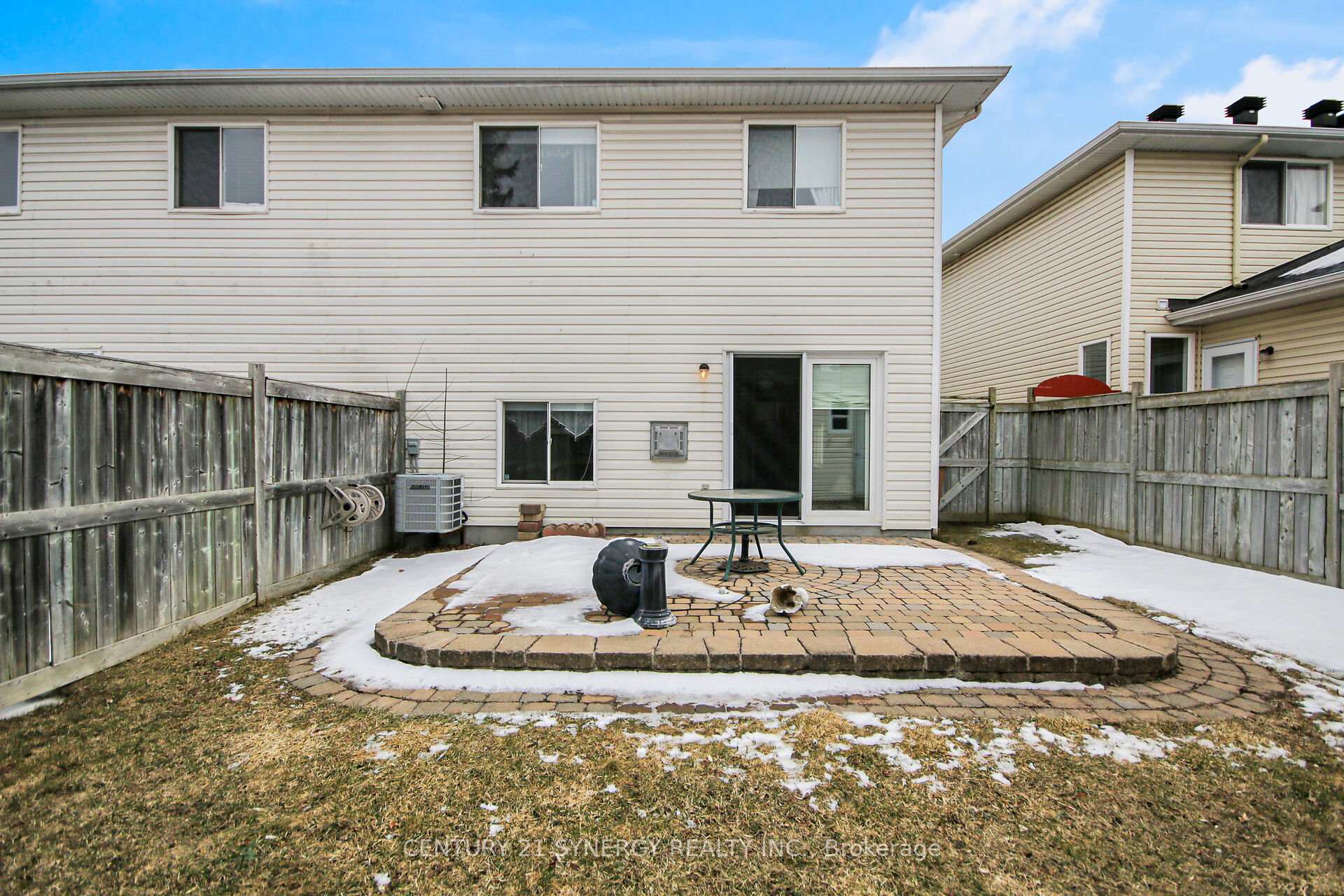 Photo 37 of 22 Splinter Crescent, Ottawa, Fairfield Heights — HOMEH