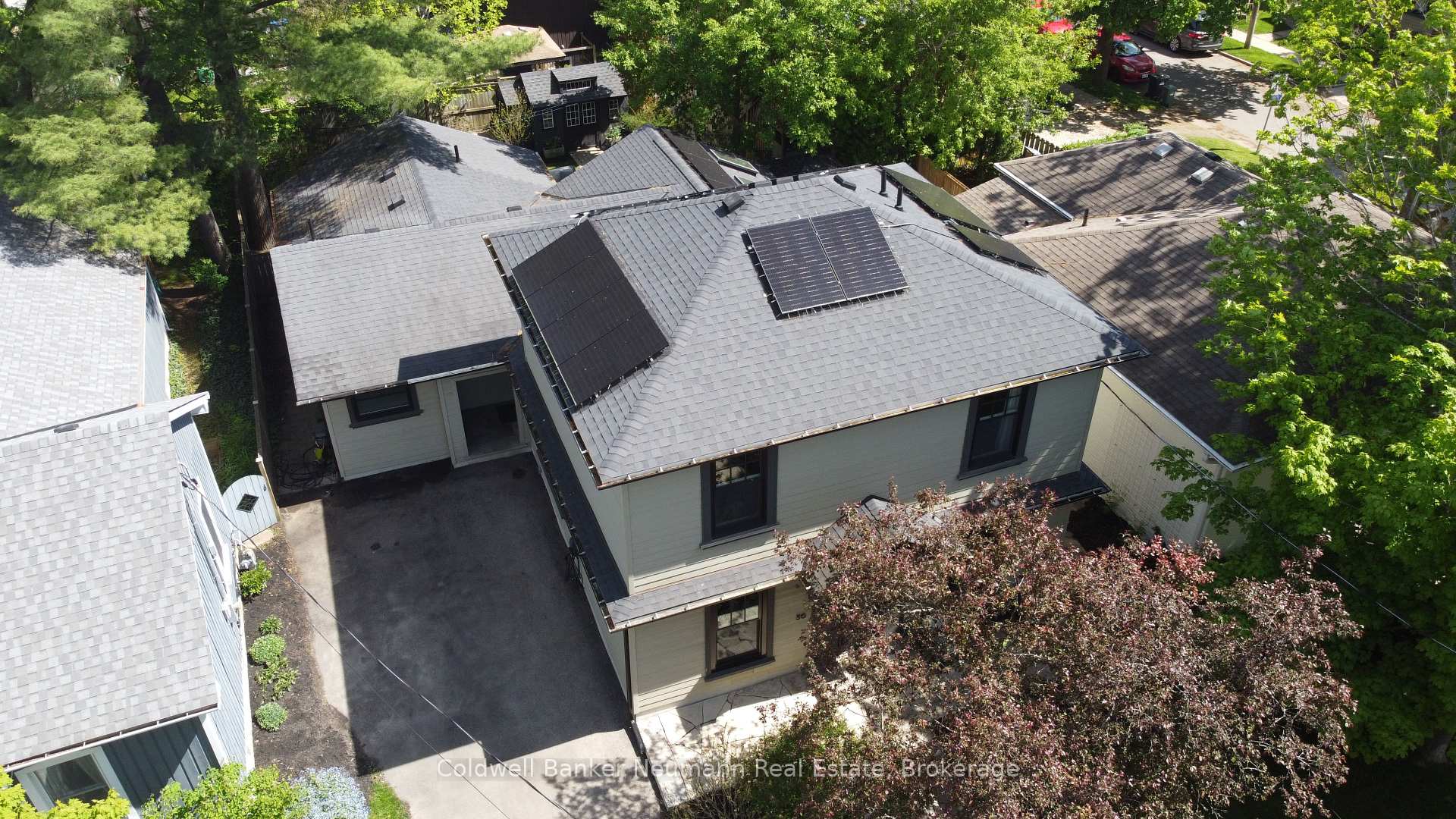 Photo 41 of 30 Powell Street W, Guelph, Exhibition Park — HOMEH