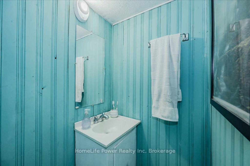 Photo 26 of 14 Upton Crescent, Guelph, Grange Road — HOMEH
