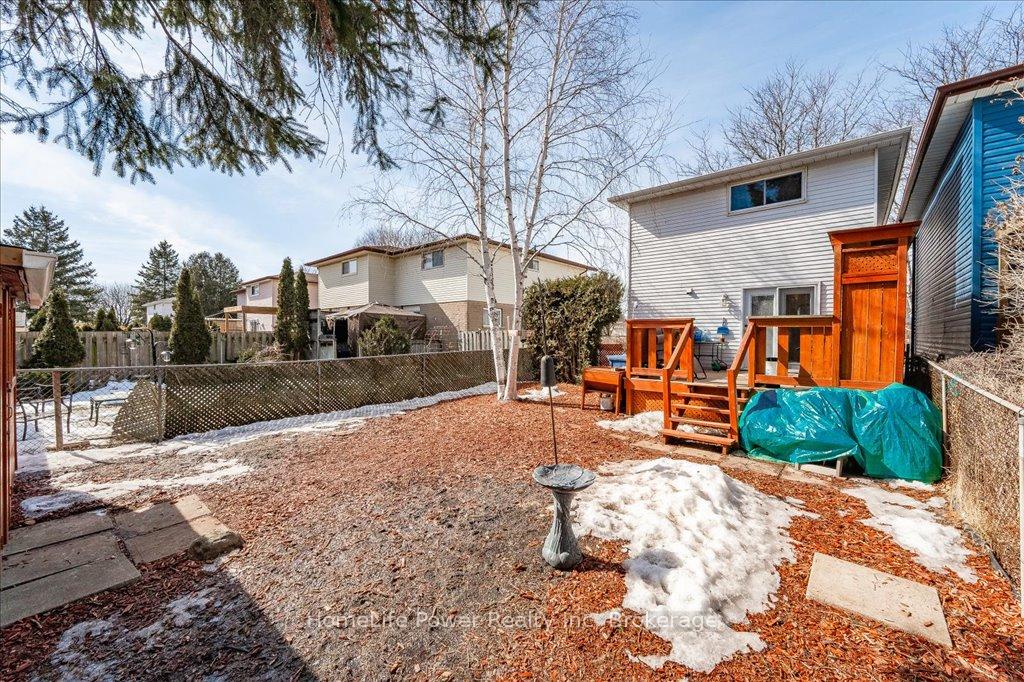 Photo 30 of 14 Upton Crescent, Guelph, Grange Road — HOMEH