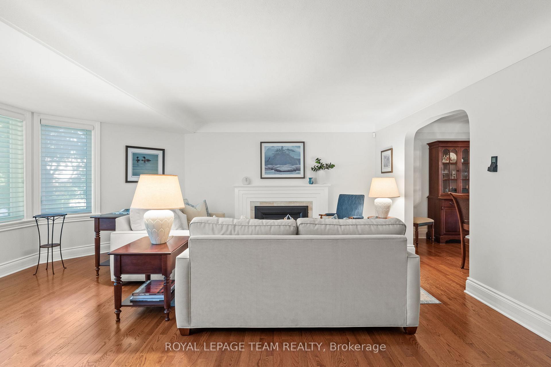 Photo 5 of 603 Edison Avenue, Ottawa, McKellar/Highland — HOMEH