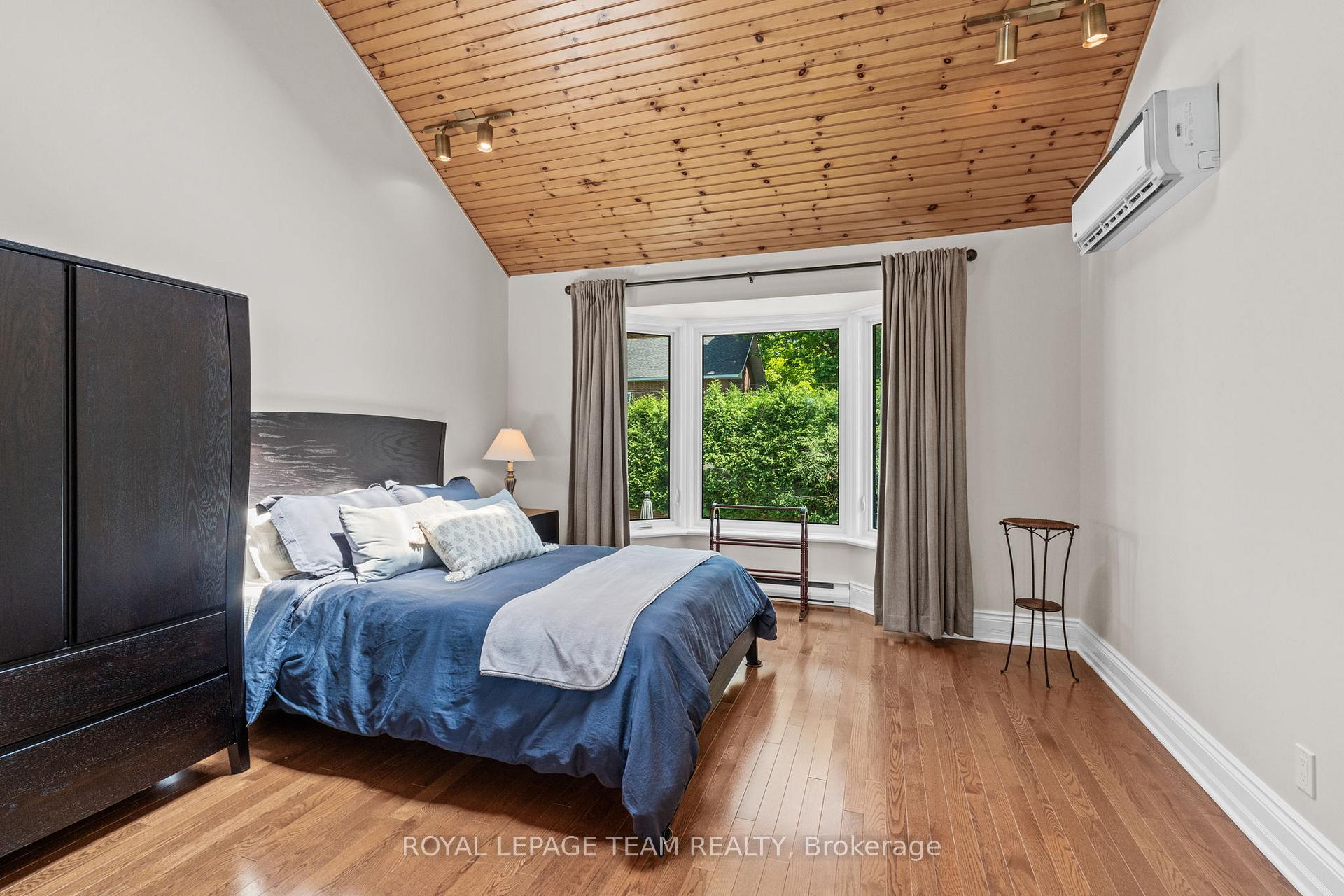Photo 22 of 603 Edison Avenue, Ottawa, McKellar/Highland — HOMEH