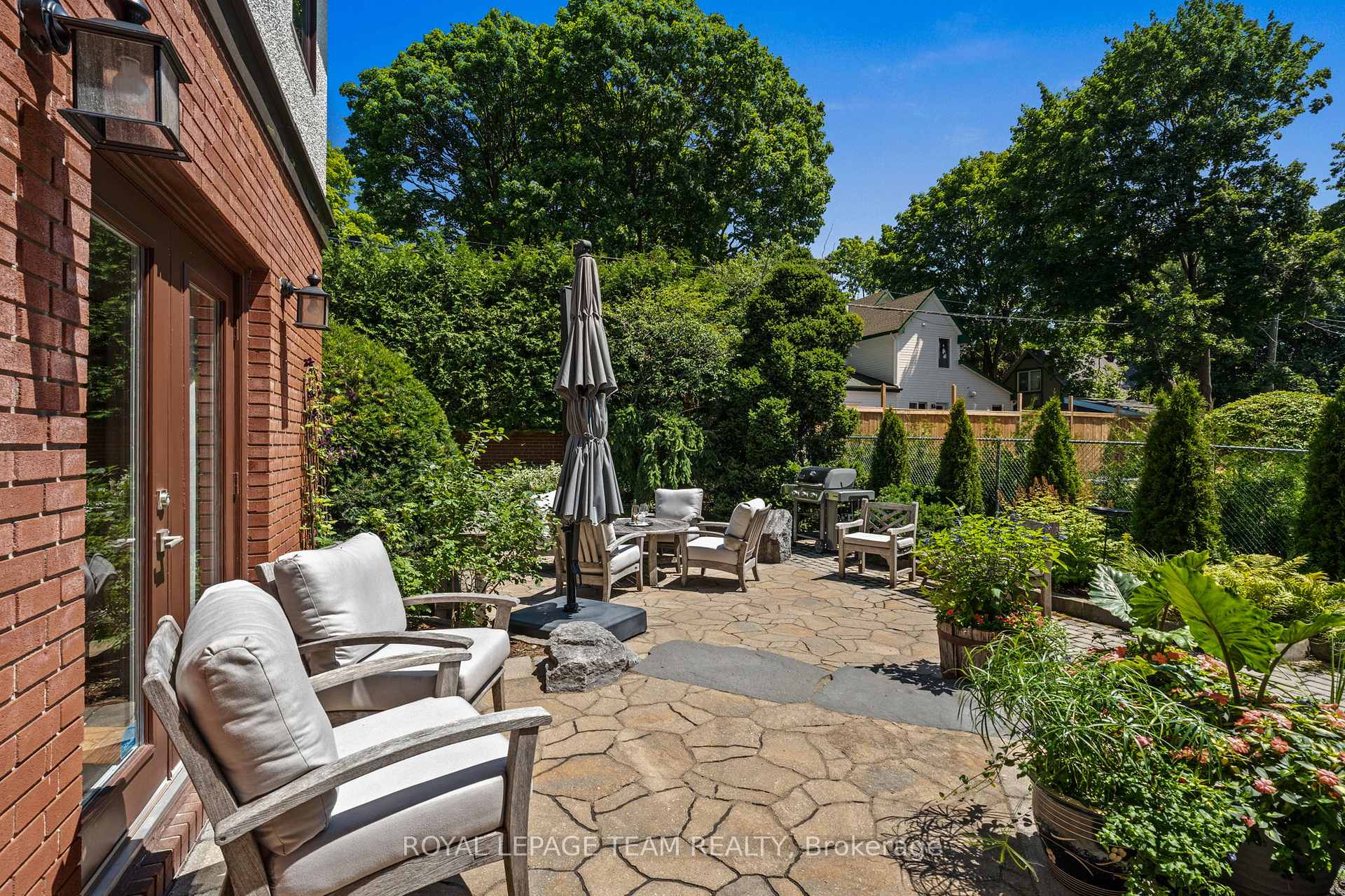 Photo 36 of 603 Edison Avenue, Ottawa, McKellar/Highland — HOMEH