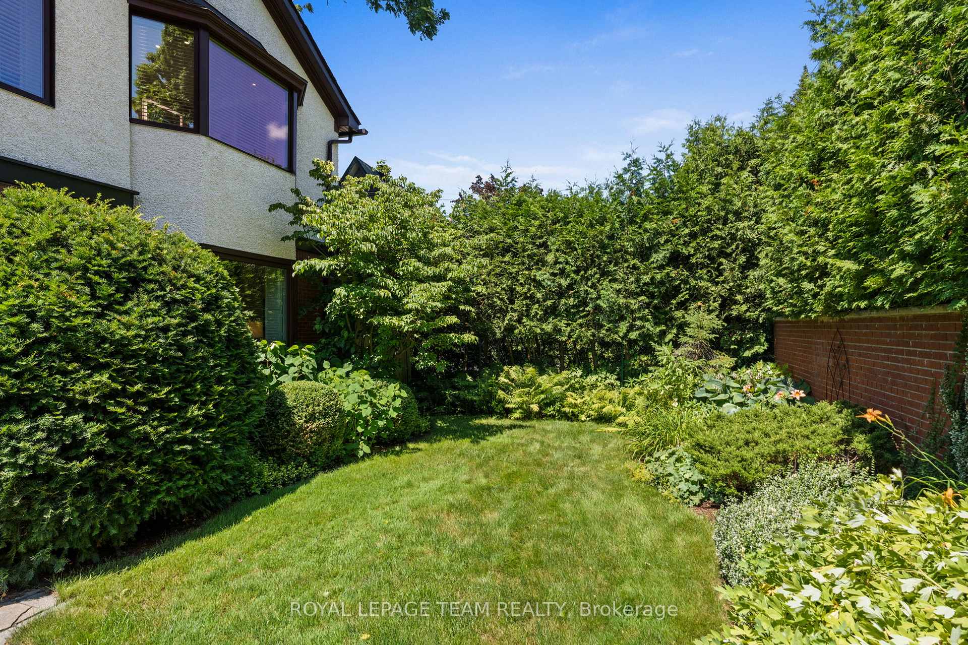 Photo 40 of 603 Edison Avenue, Ottawa, McKellar/Highland — HOMEH