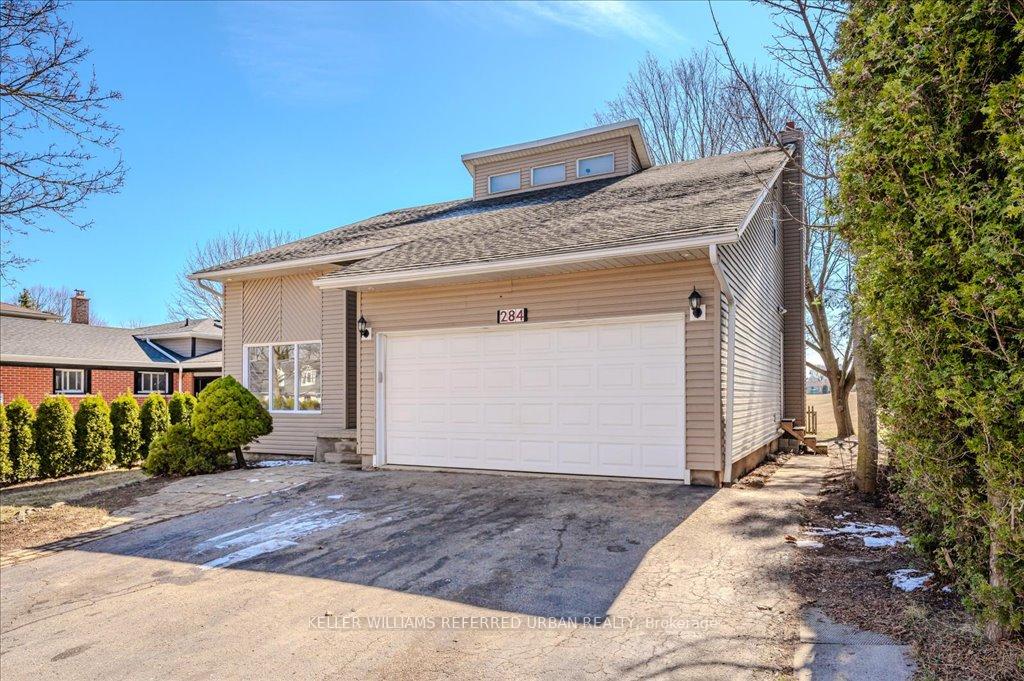 Photo 2 of 284 West Acres Drive, Guelph, Willow West/Sugarbush/West Acres — HOMEH