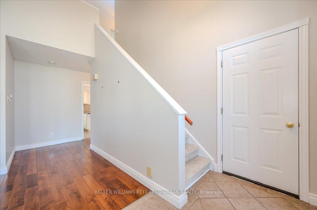 Photo 22 of 284 West Acres Drive, Guelph, Willow West/Sugarbush/West Acres — HOMEH
