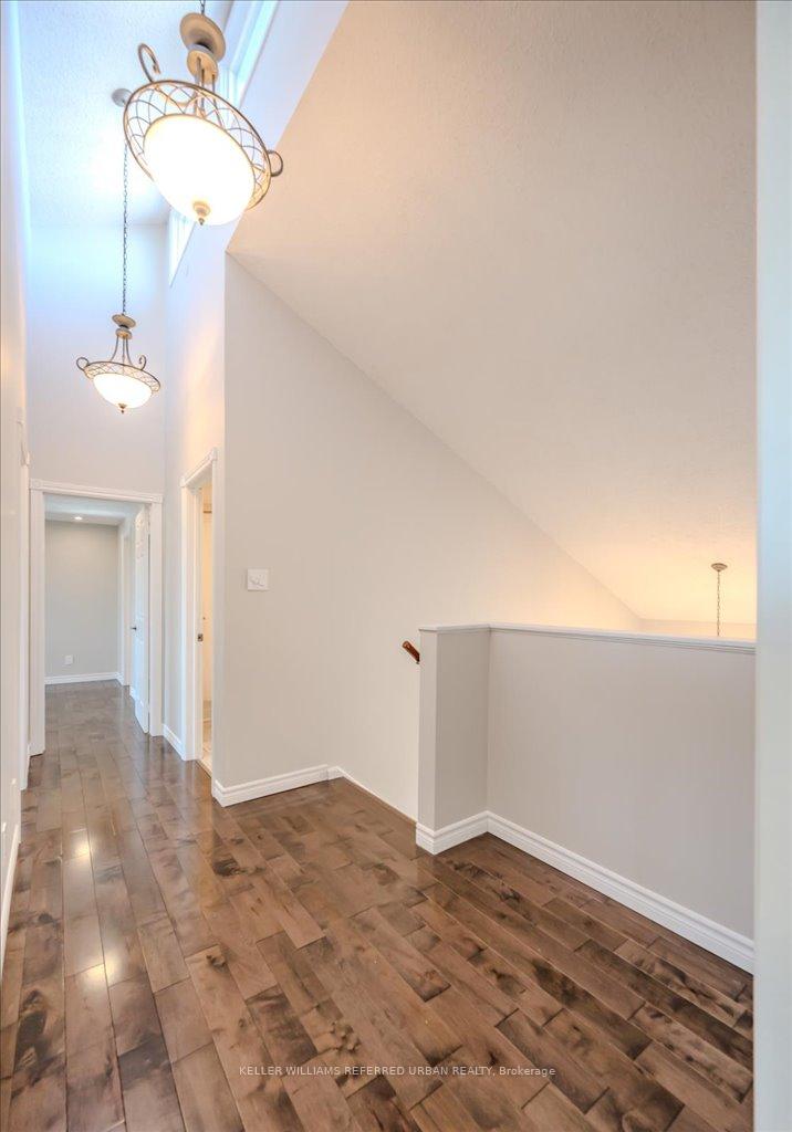 Photo 24 of 284 West Acres Drive, Guelph, Willow West/Sugarbush/West Acres — HOMEH