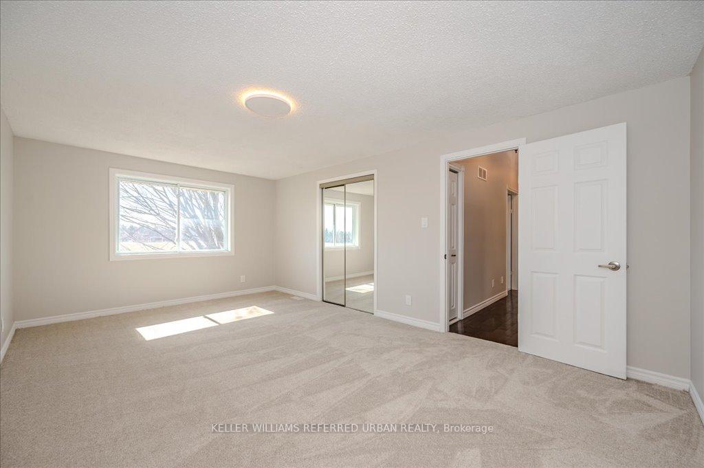 Photo 26 of 284 West Acres Drive, Guelph, Willow West/Sugarbush/West Acres — HOMEH
