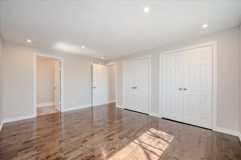 Photo 33 of 284 West Acres Drive, Guelph, Willow West/Sugarbush/West Acres — HOMEH