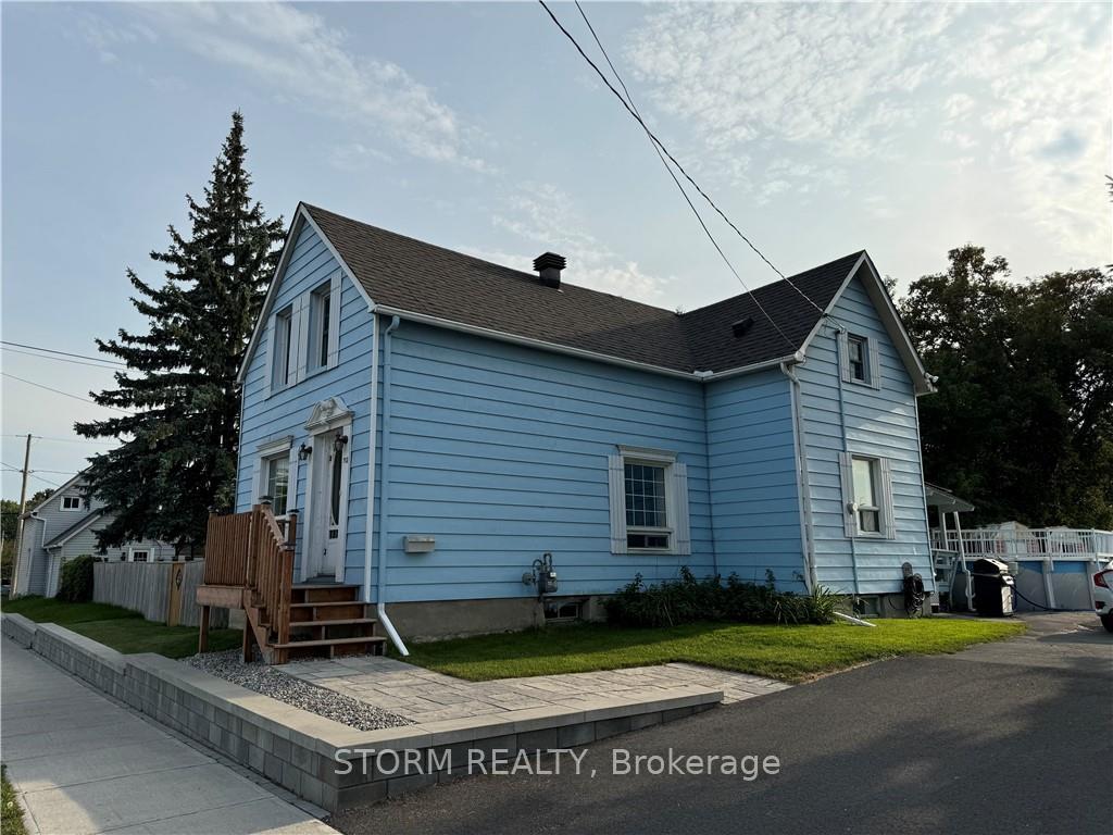 Photo 1 of 712 Sydney Street, Cornwall — HOMEH