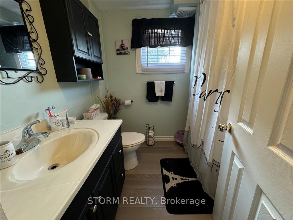 Photo 14 of 712 Sydney Street, Cornwall — HOMEH