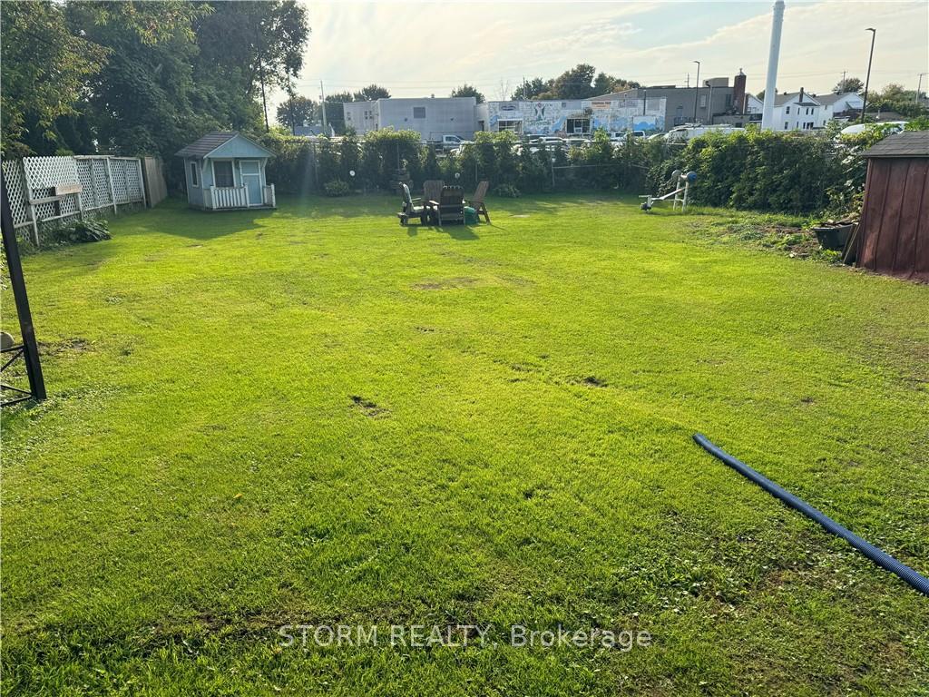 Photo 16 of 712 Sydney Street, Cornwall — HOMEH