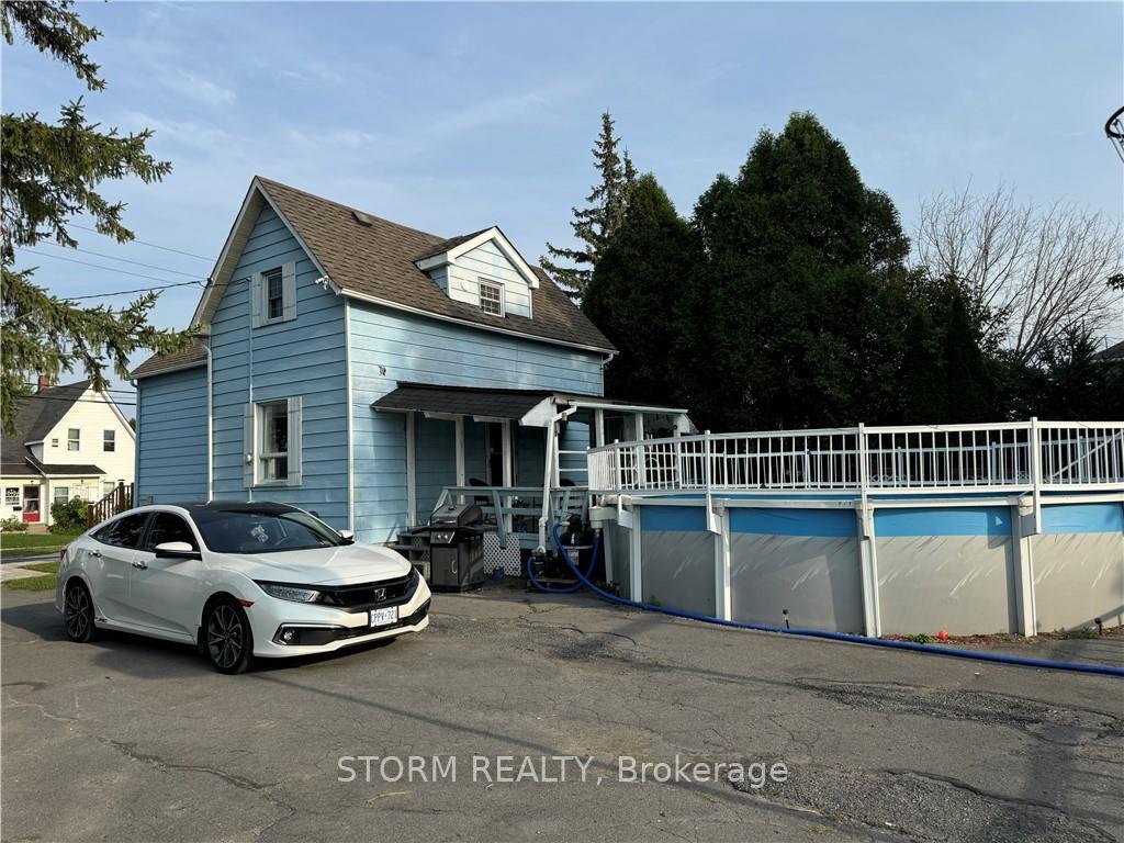 Photo 17 of 712 Sydney Street, Cornwall — HOMEH