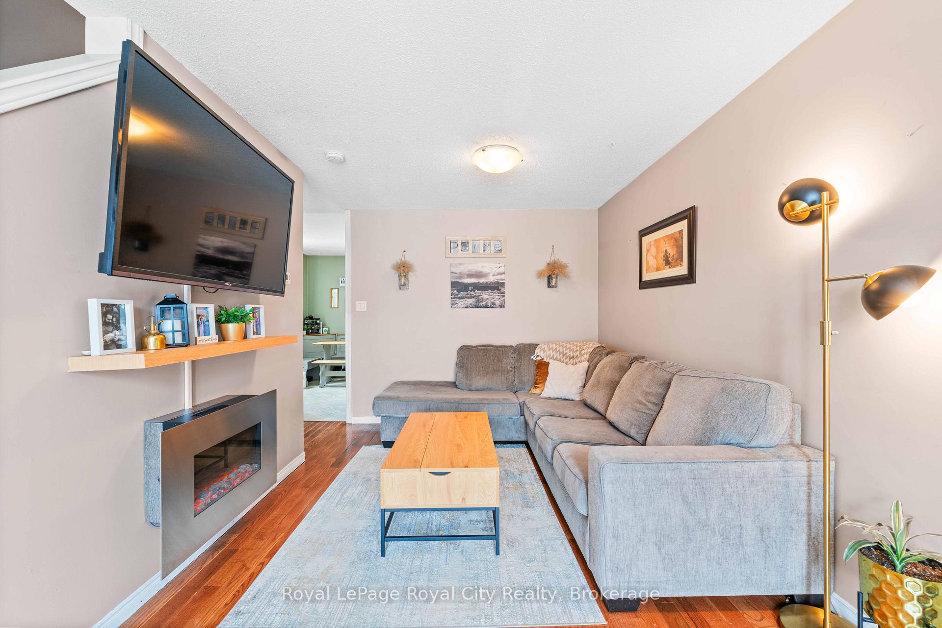 Photo 4 of 6 Troy Crescent, Guelph, Grange Road — HOMEH
