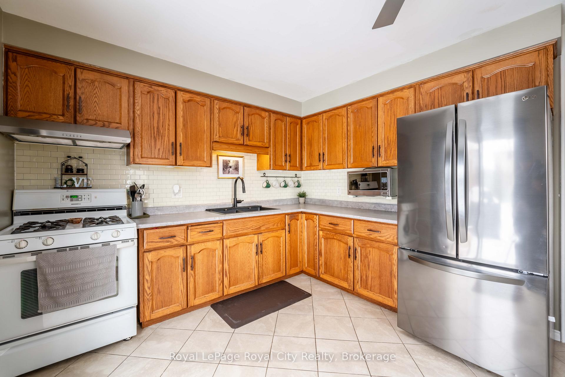 Photo 8 of 6 Troy Crescent, Guelph, Grange Road — HOMEH