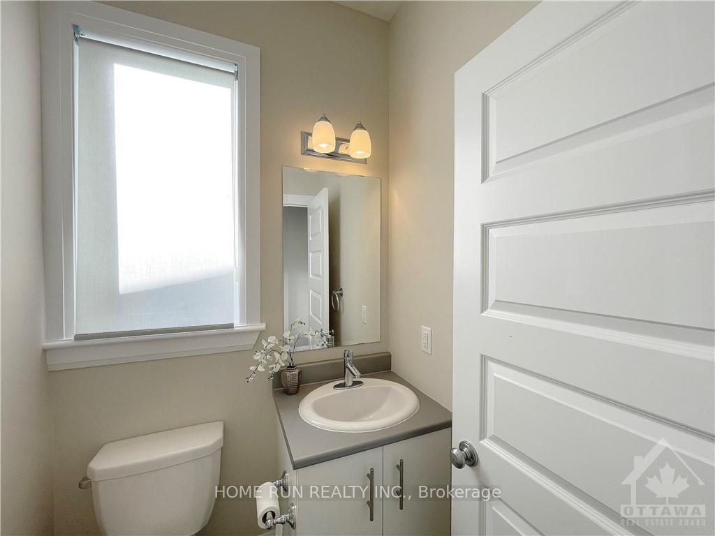 Photo 4 of 959 Cobble Hill Drive, Ottawa, Barrhaven - Cedargrove/Fraserdale — HOMEH