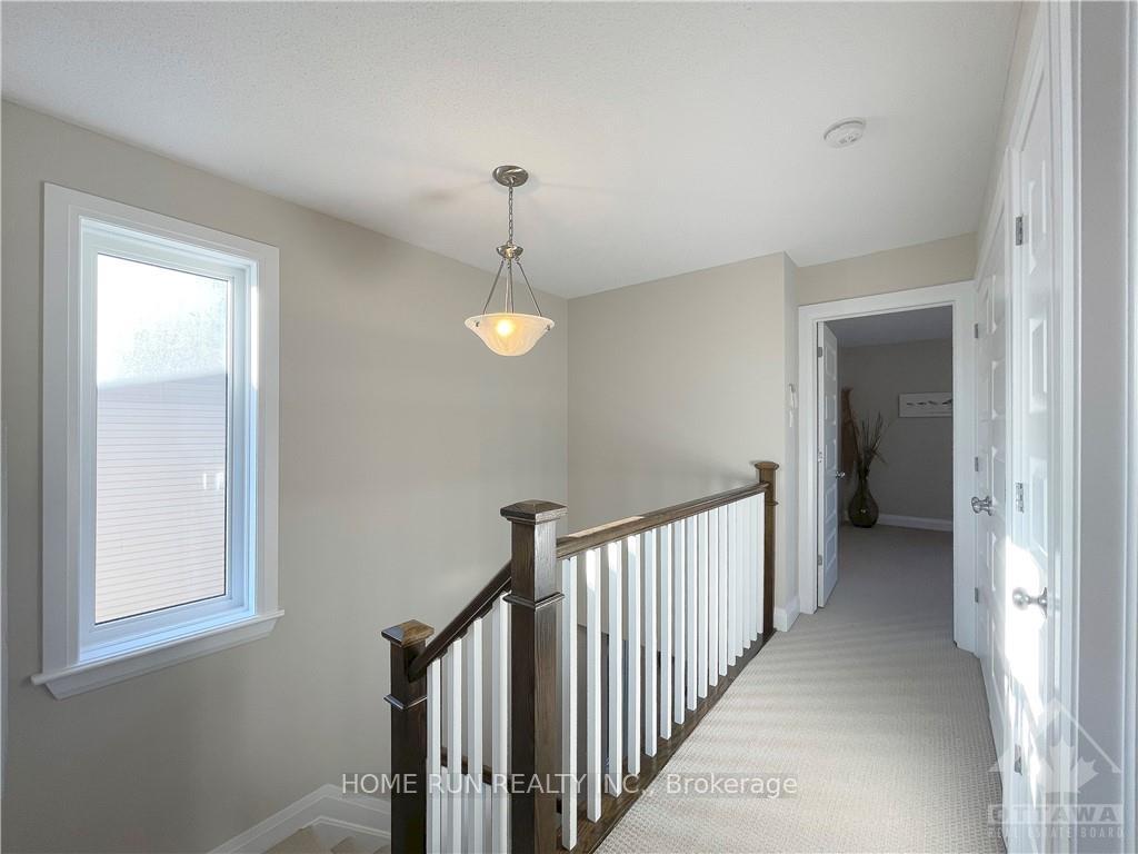 Photo 16 of 959 Cobble Hill Drive, Ottawa, Barrhaven - Cedargrove/Fraserdale — HOMEH