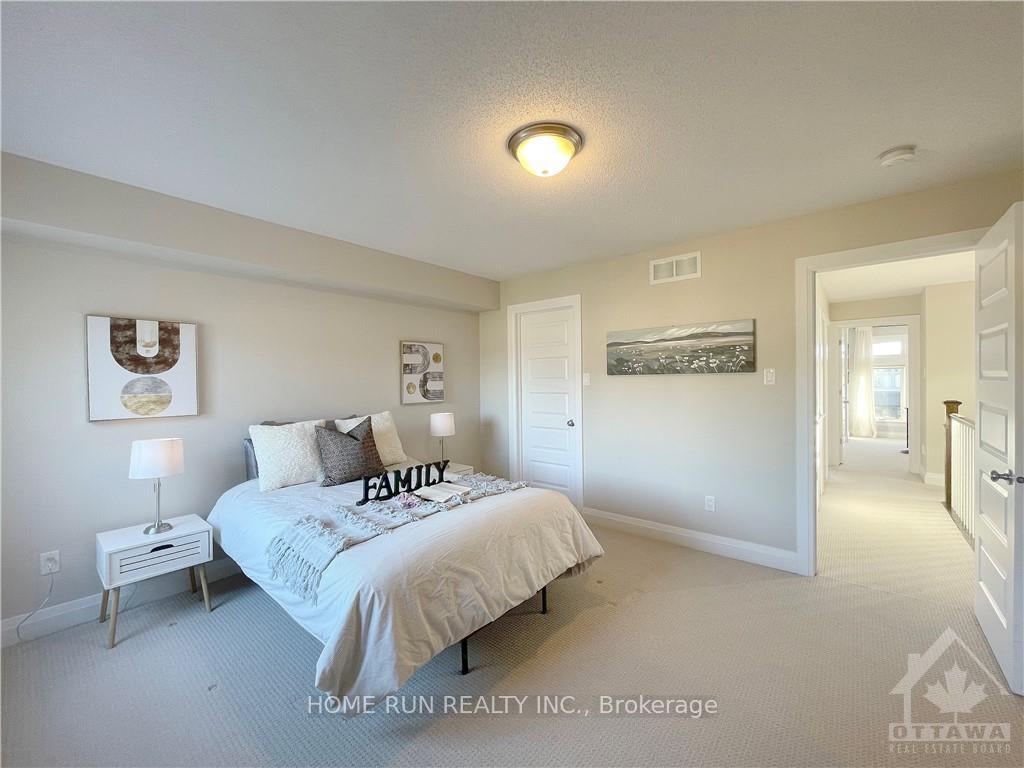 Photo 18 of 959 Cobble Hill Drive, Ottawa, Barrhaven - Cedargrove/Fraserdale — HOMEH