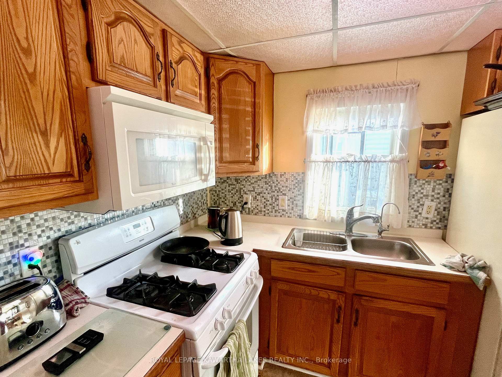 Photo 6 of Unit 326, 285 Crydermans Road, Georgina, Baldwin — HOMEH