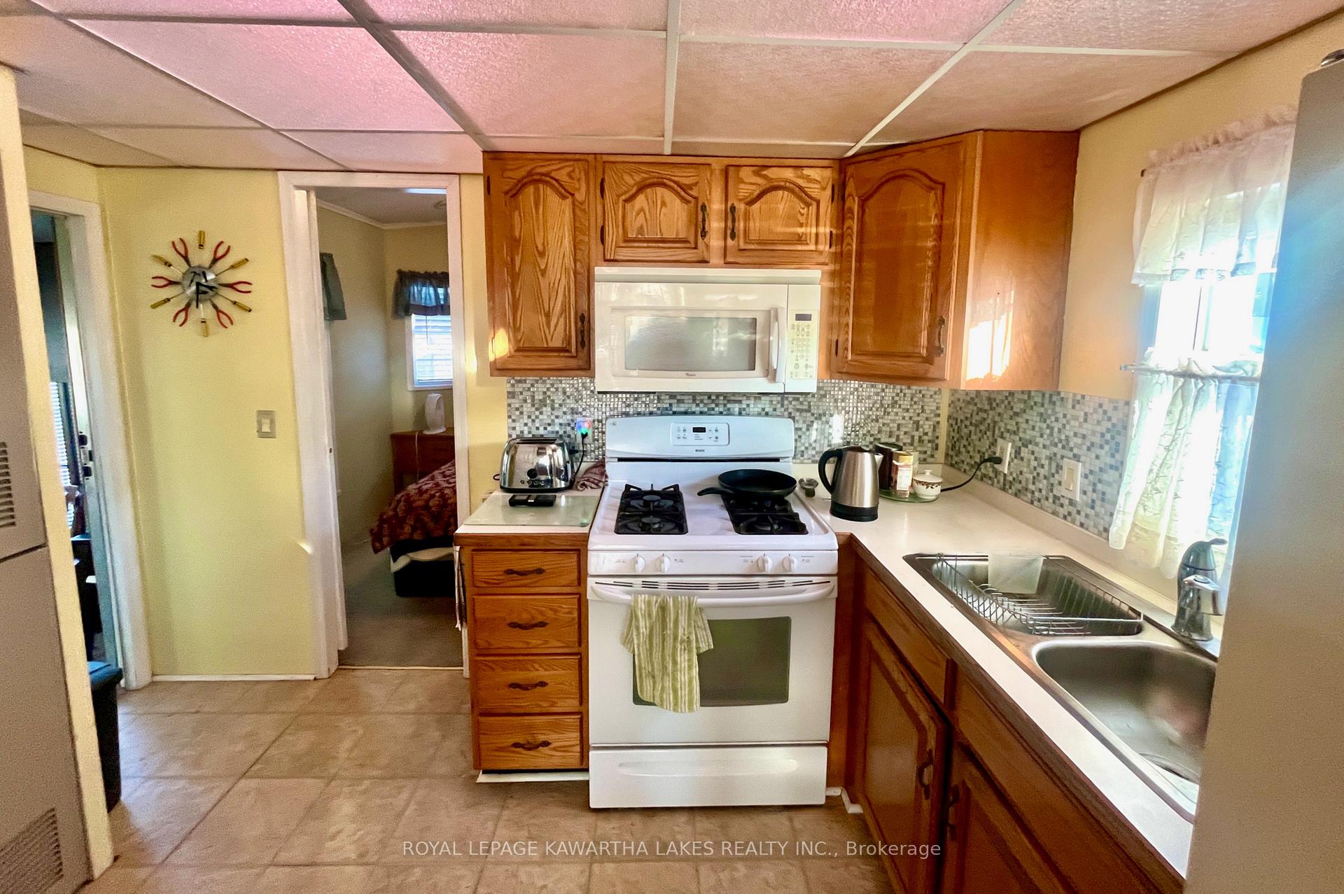 Photo 8 of Unit 326, 285 Crydermans Road, Georgina, Baldwin — HOMEH