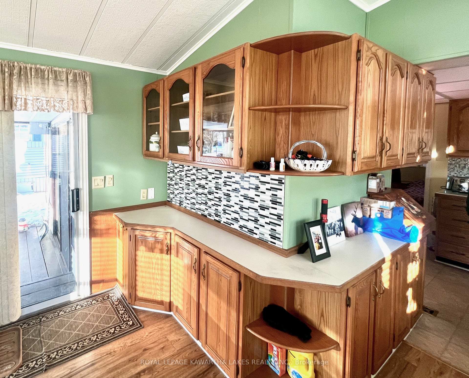 Photo 10 of Unit 326, 285 Crydermans Road, Georgina, Baldwin — HOMEH