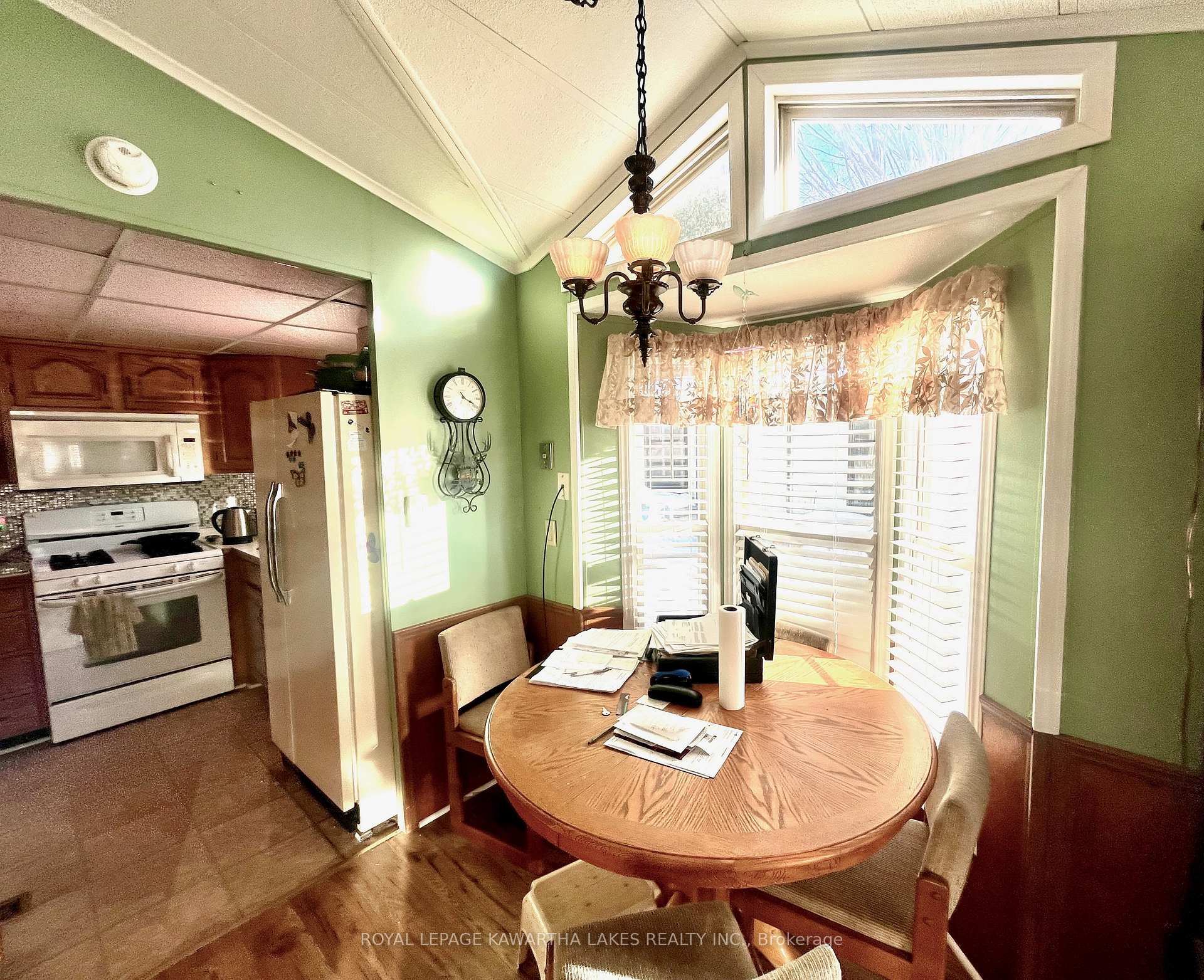 Photo 11 of Unit 326, 285 Crydermans Road, Georgina, Baldwin — HOMEH