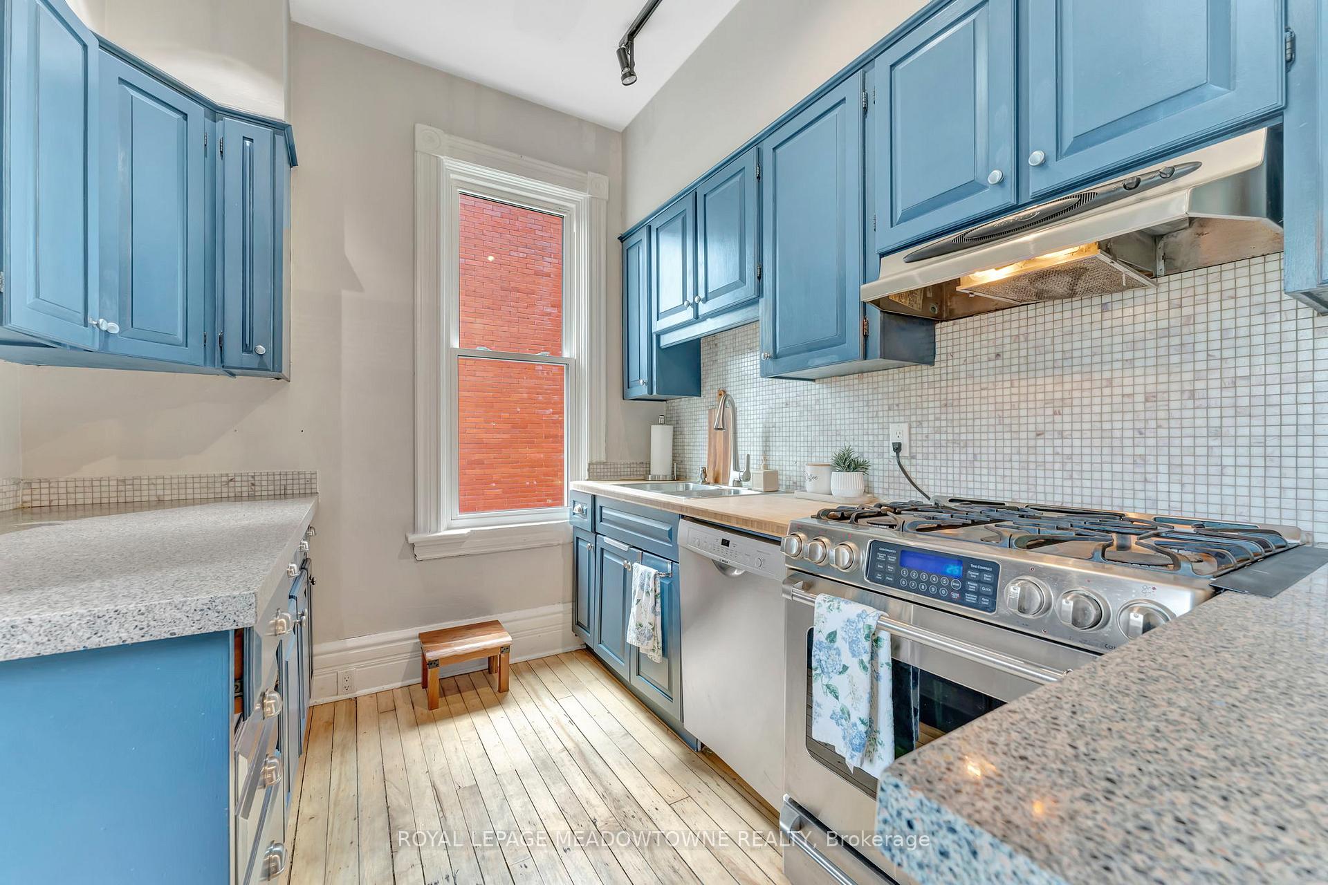Photo 9 of 26 Edwin Street, Guelph, Exhibition Park — HOMEH