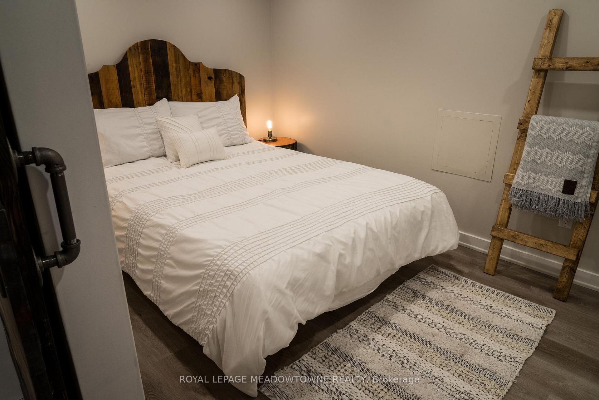 Photo 35 of 26 Edwin Street, Guelph, Exhibition Park — HOMEH