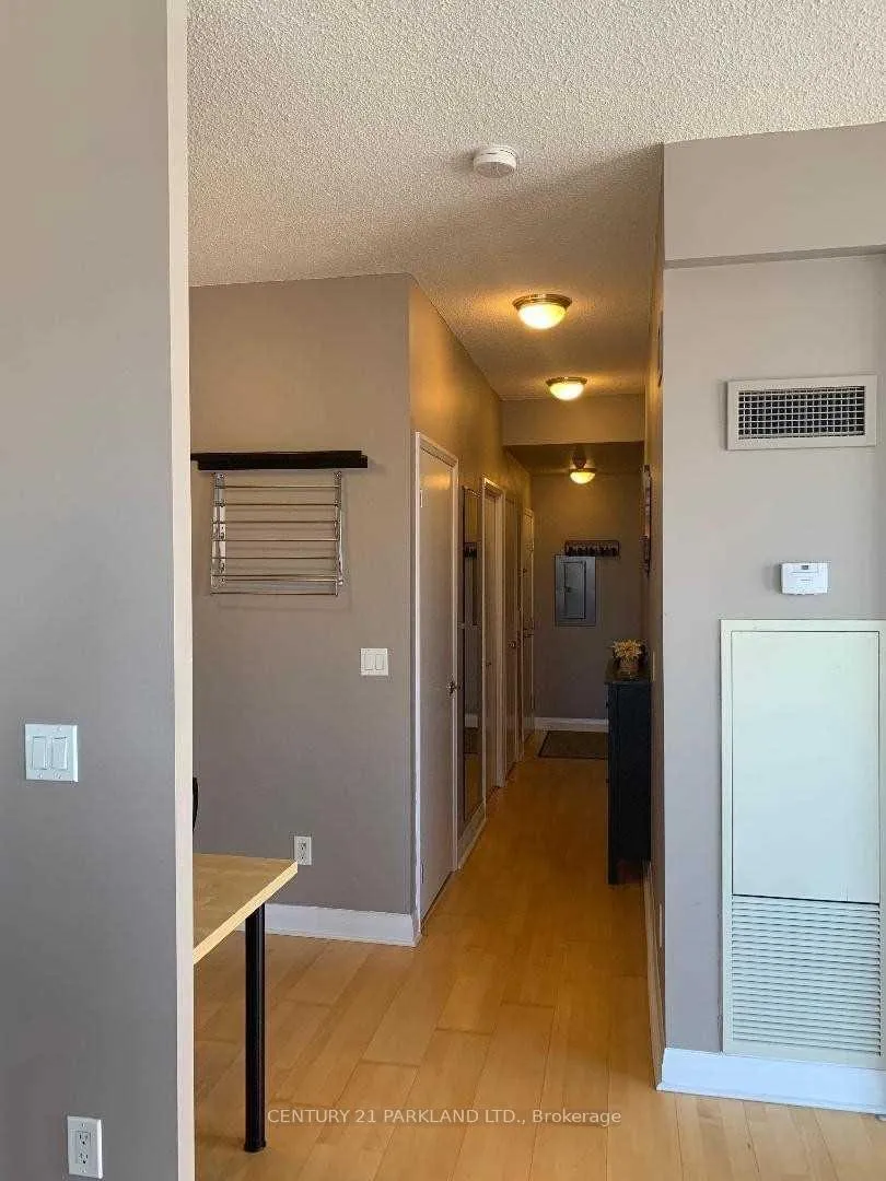Photo 18 of Unit 1101, 220 Victoria Street, Toronto, Church-Yonge Corridor — HOMEH