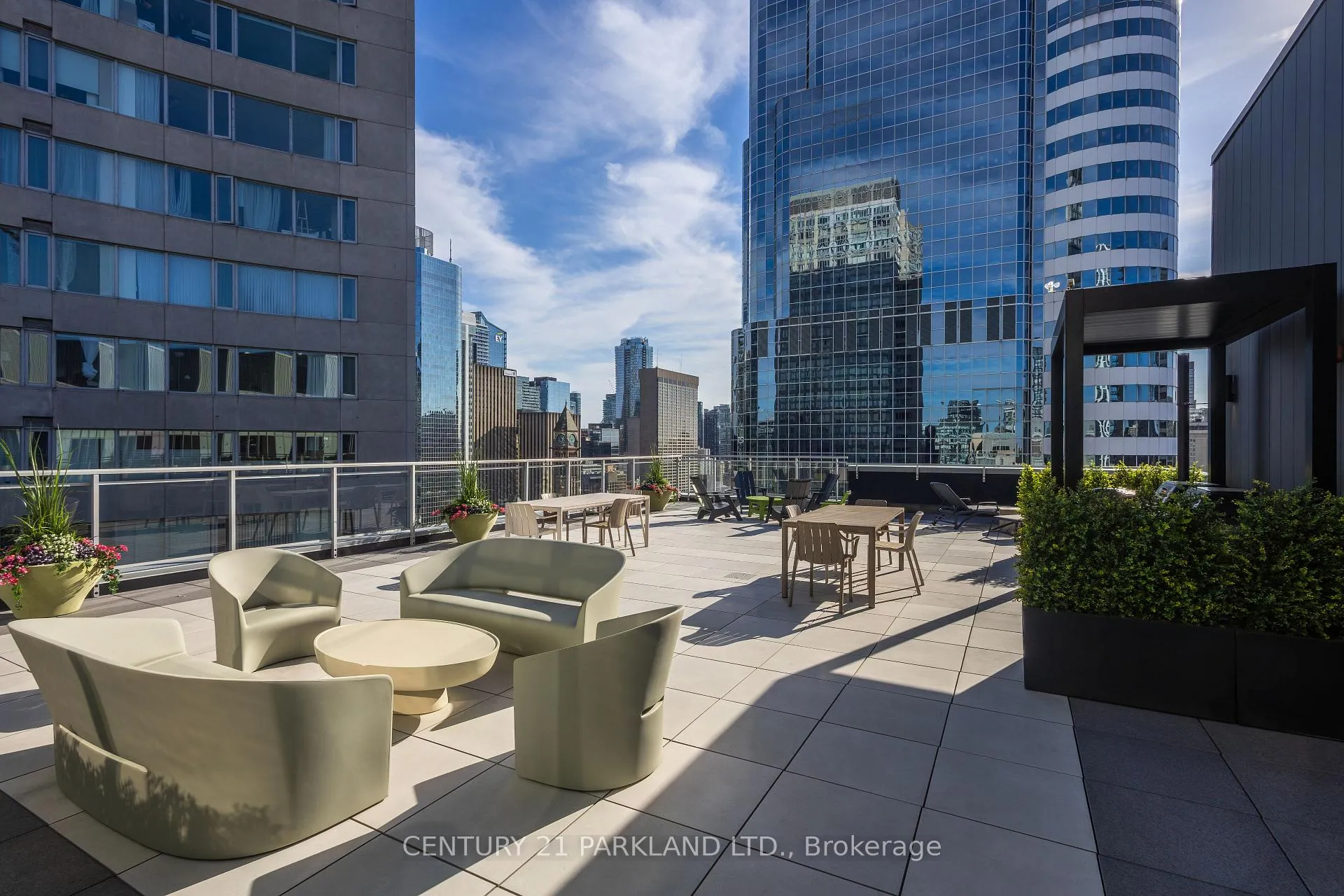 Photo 27 of Unit 1101, 220 Victoria Street, Toronto, Church-Yonge Corridor — HOMEH