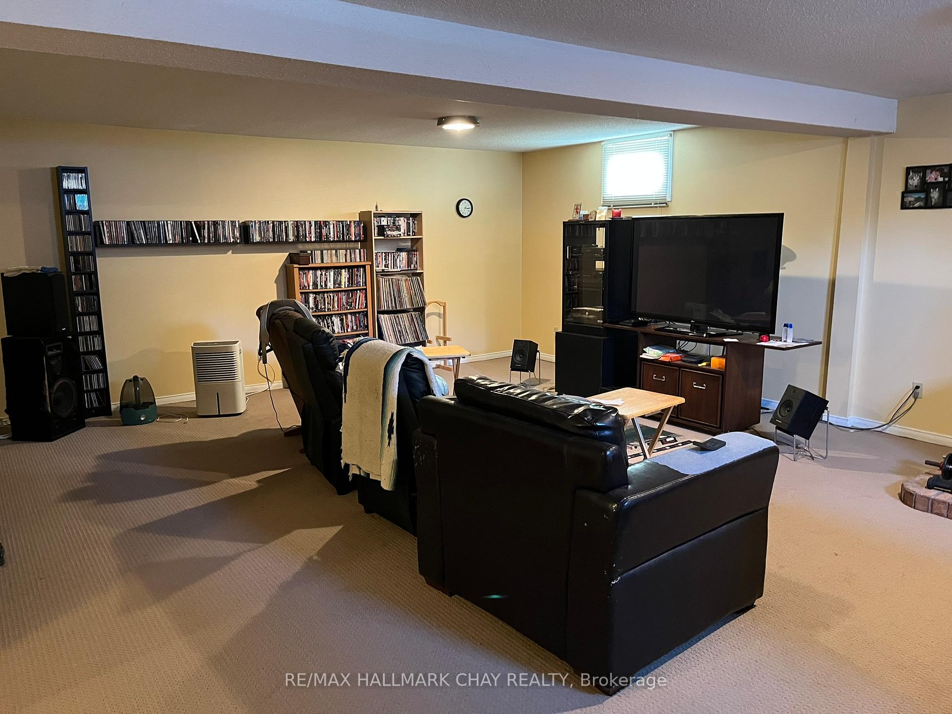 Photo 9 of 129 Rose Street, Barrie, Wellington — HOMEH