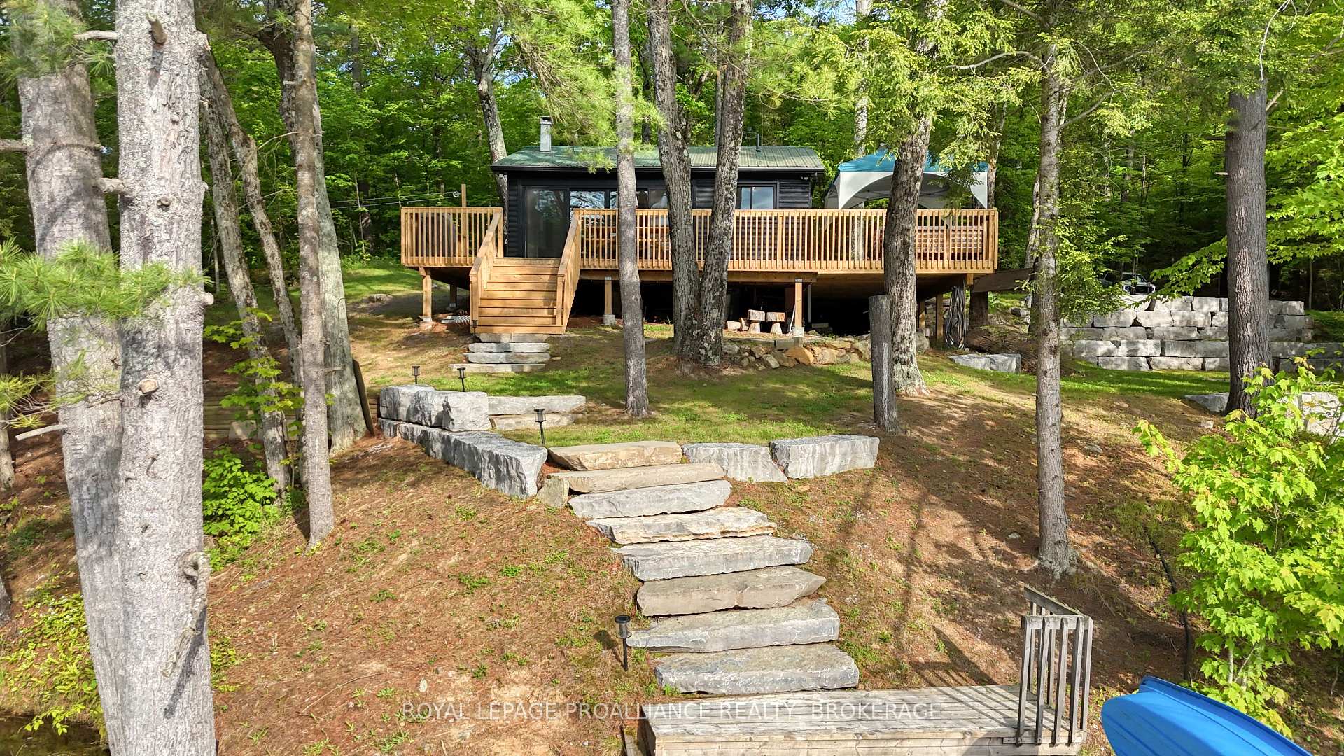 Photo 4 of 55 Oak Shores Crescent, Frontenac, Frontenac South — HOMEH