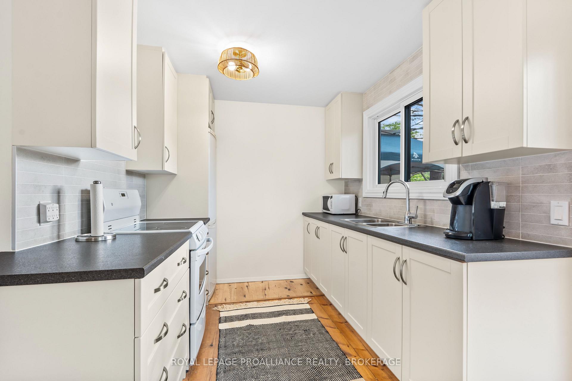 Photo 13 of 55 Oak Shores Crescent, Frontenac, Frontenac South — HOMEH