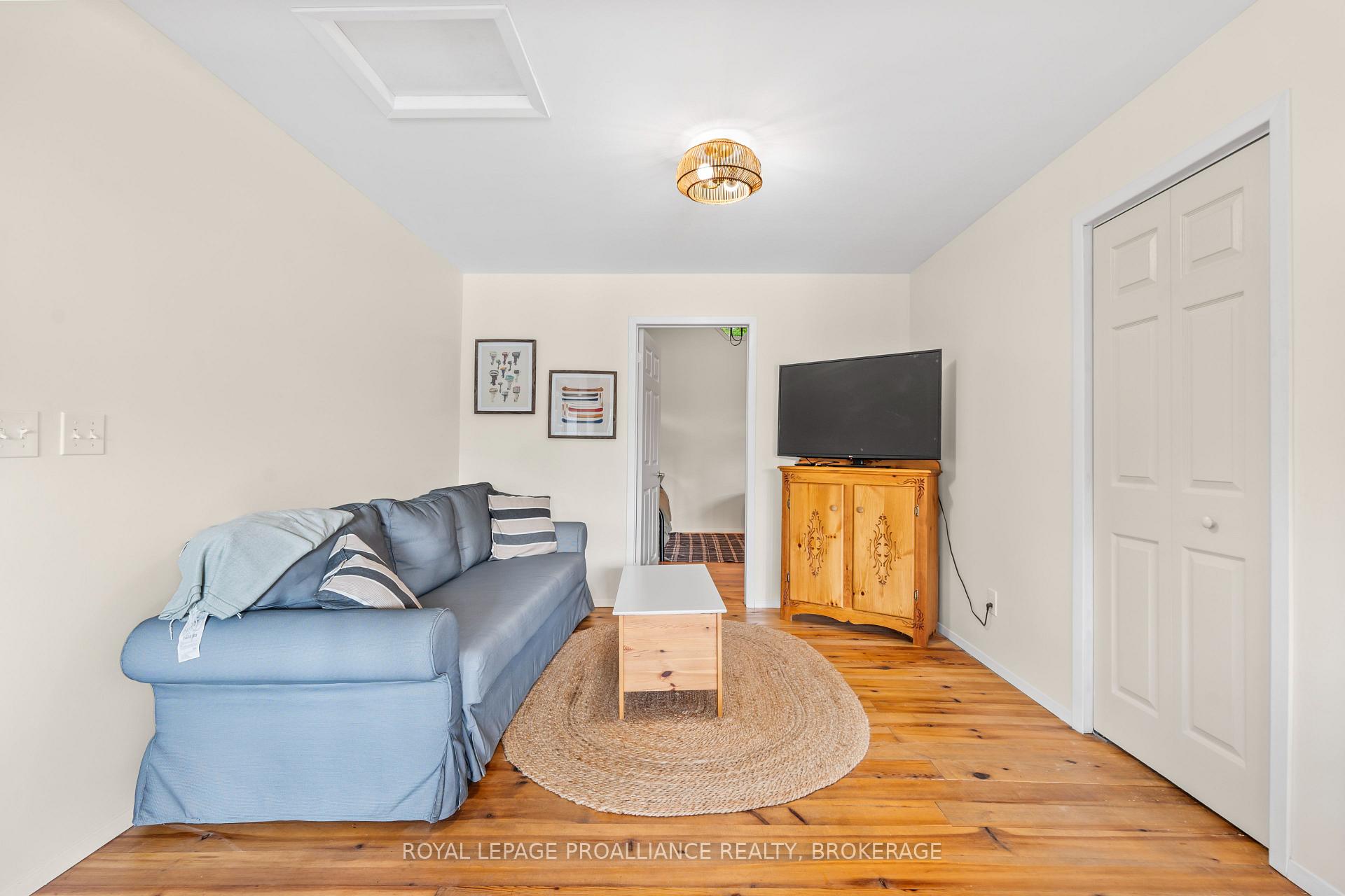 Photo 16 of 55 Oak Shores Crescent, Frontenac, Frontenac South — HOMEH