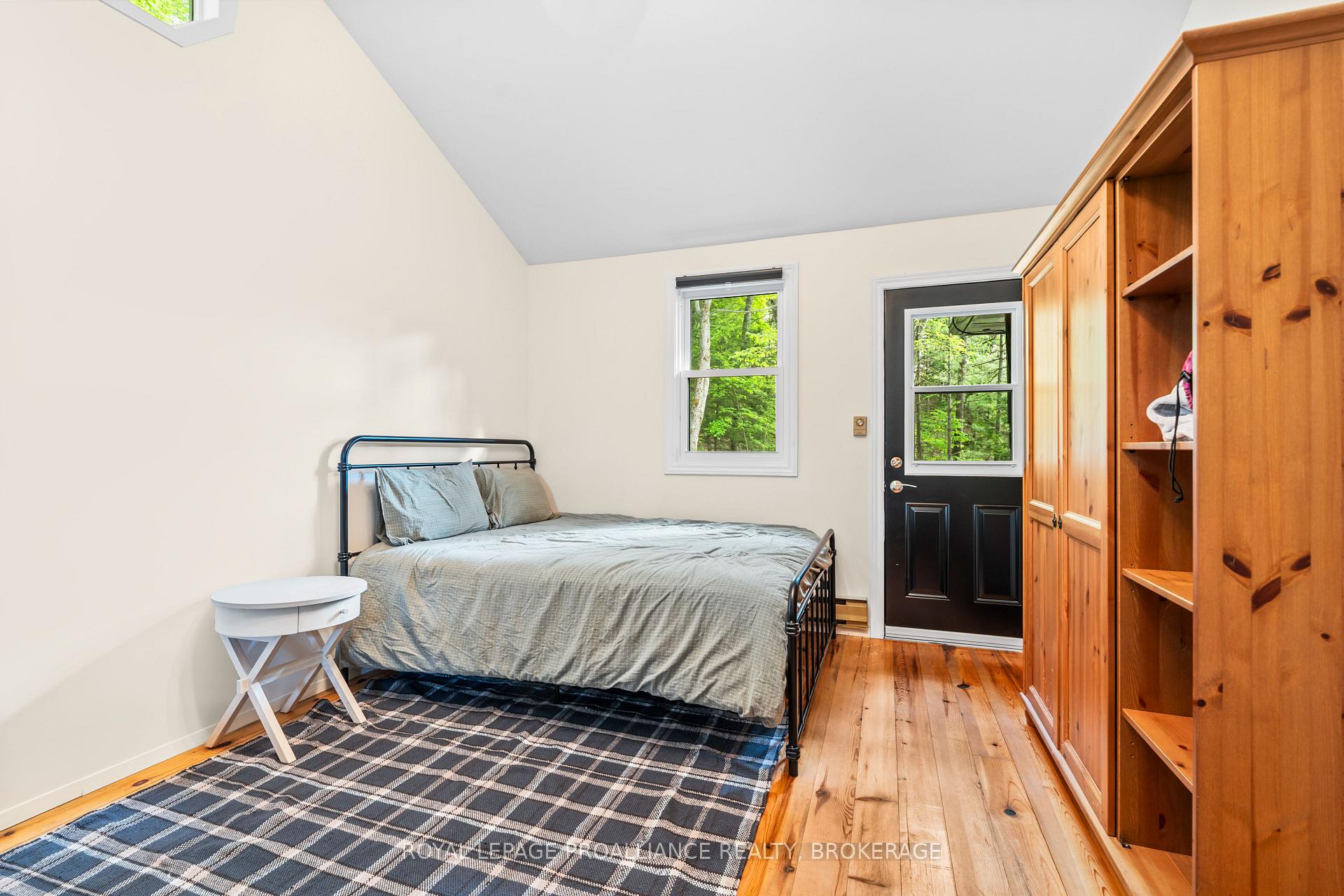 Photo 18 of 55 Oak Shores Crescent, Frontenac, Frontenac South — HOMEH