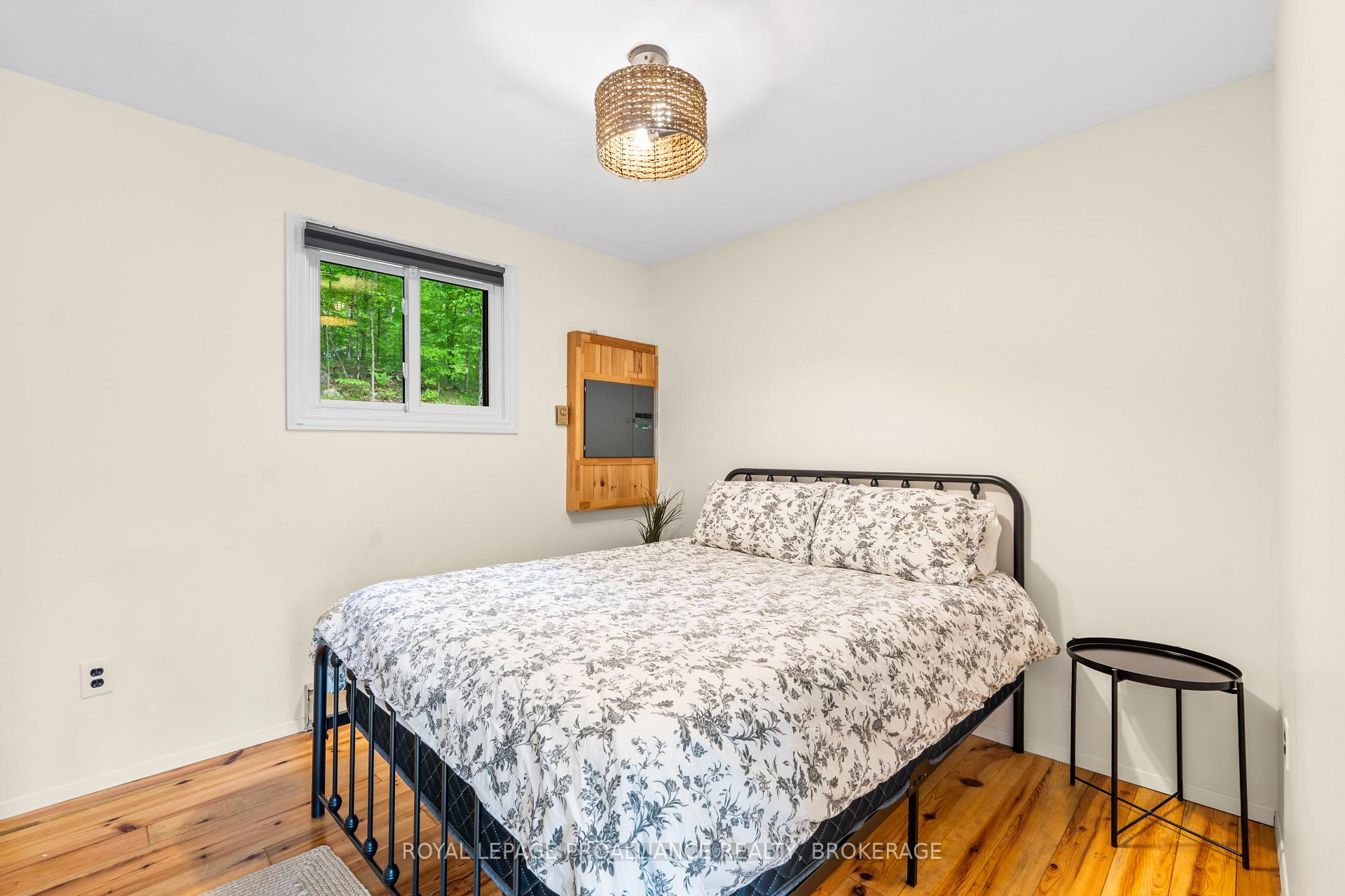 Photo 20 of 55 Oak Shores Crescent, Frontenac, Frontenac South — HOMEH