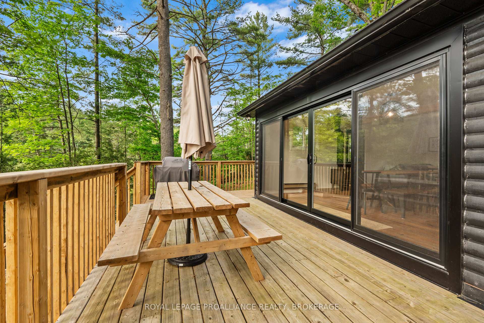Photo 21 of 55 Oak Shores Crescent, Frontenac, Frontenac South — HOMEH