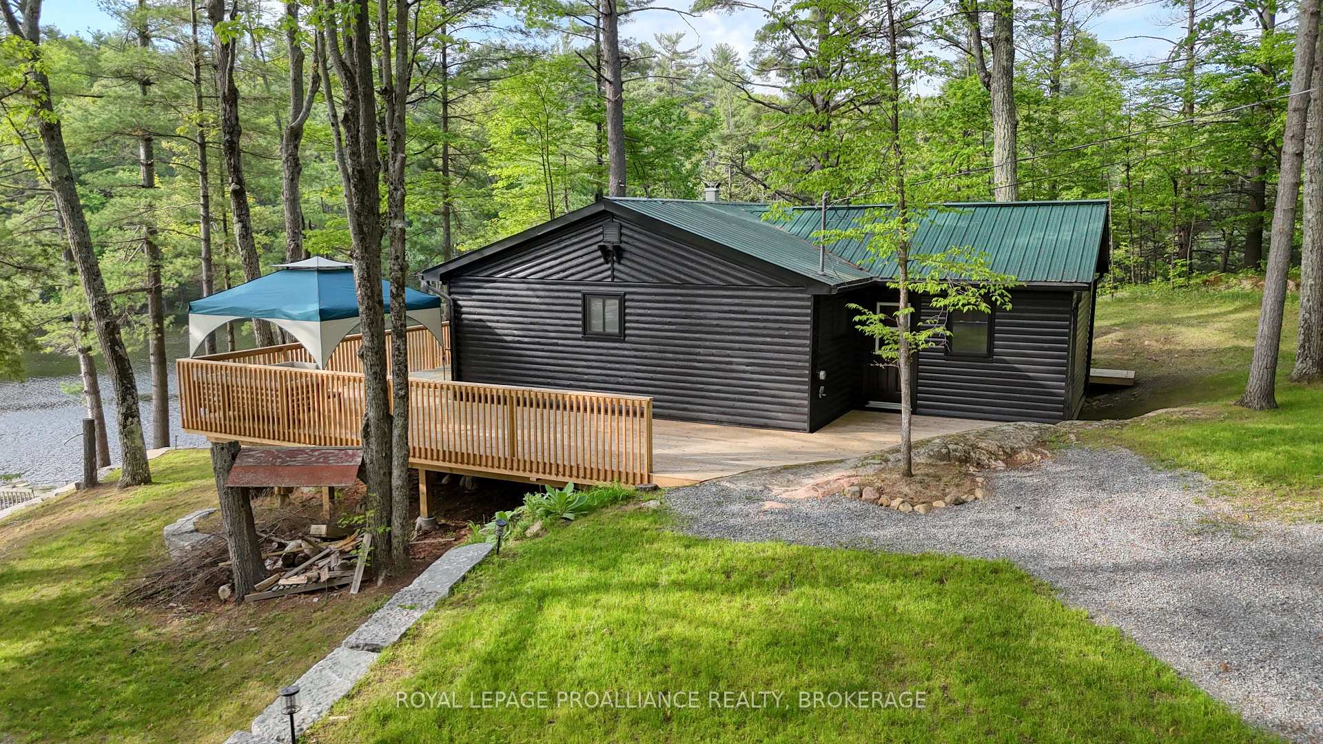 Photo 34 of 55 Oak Shores Crescent, Frontenac, Frontenac South — HOMEH