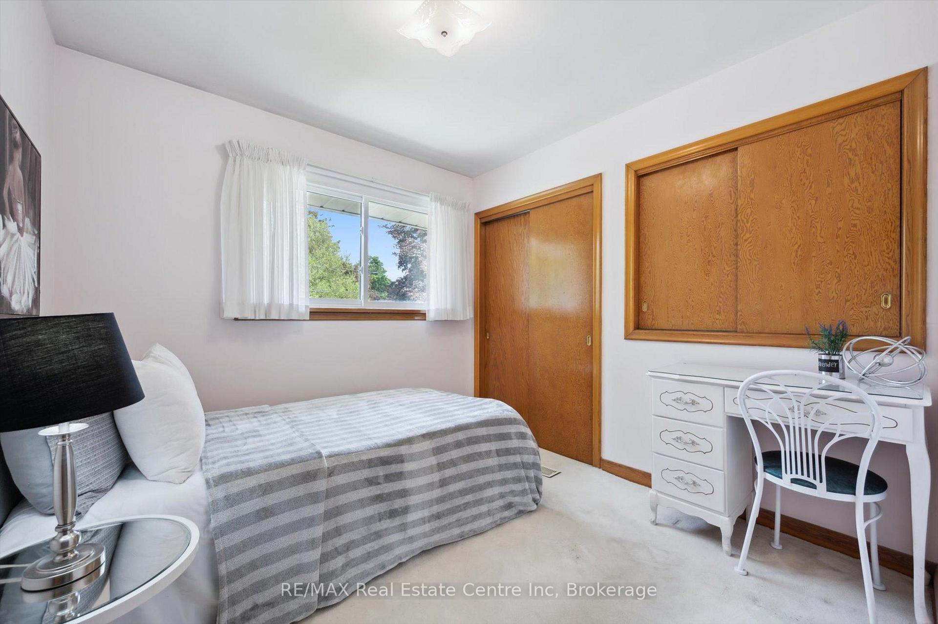 Photo 9 of 12 Gladstone Avenue, Guelph, Riverside Park — HOMEH