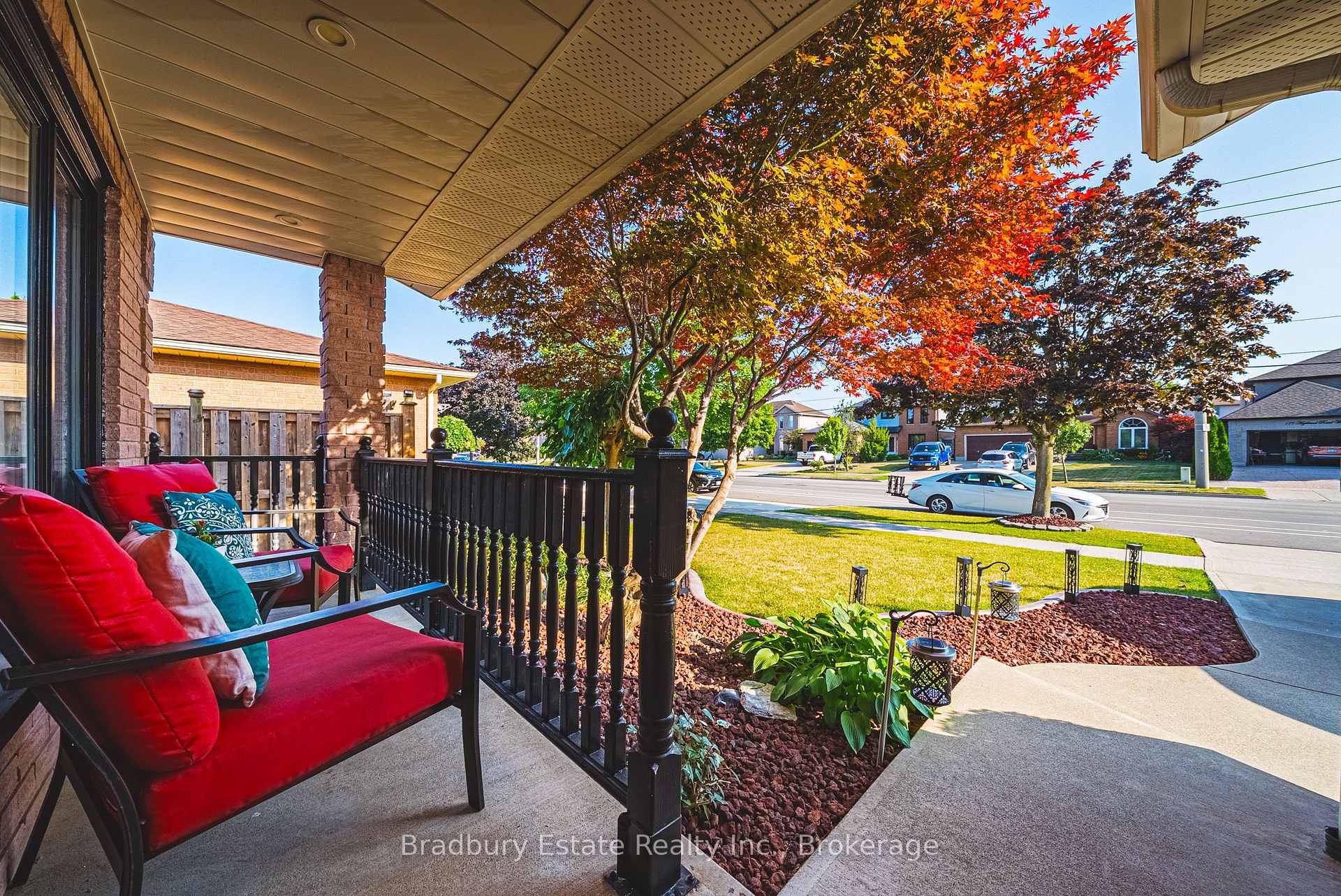Photo 6 of 176 Highland Road W, Hamilton, Stoney Creek Mountain — HOMEH