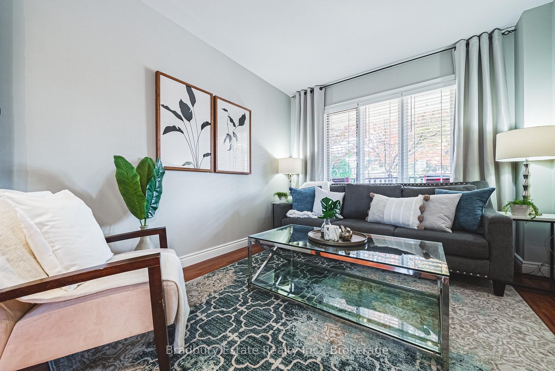 Photo 9 of 176 Highland Road W, Hamilton, Stoney Creek Mountain — HOMEH