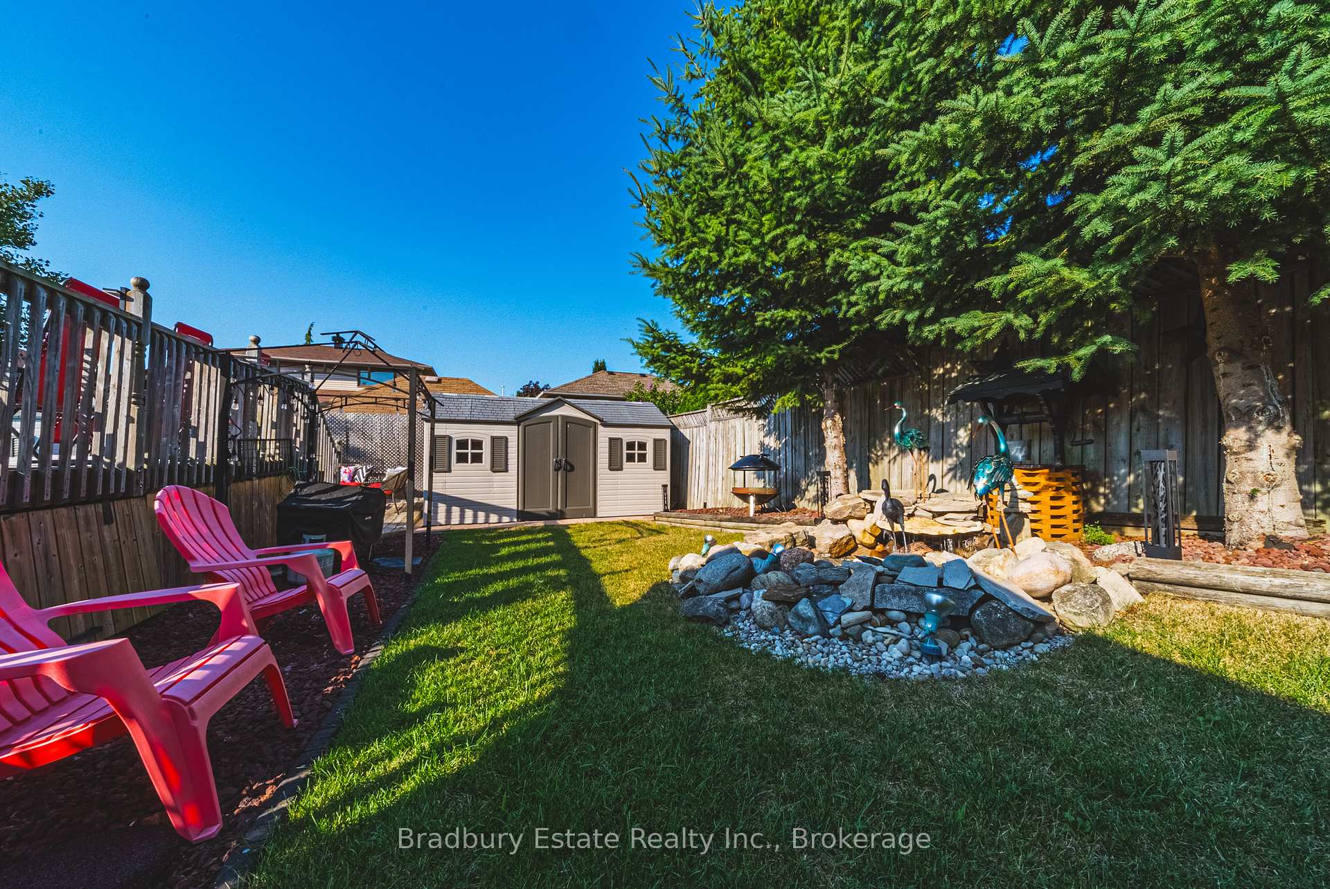 Photo 37 of 176 Highland Road W, Hamilton, Stoney Creek Mountain — HOMEH