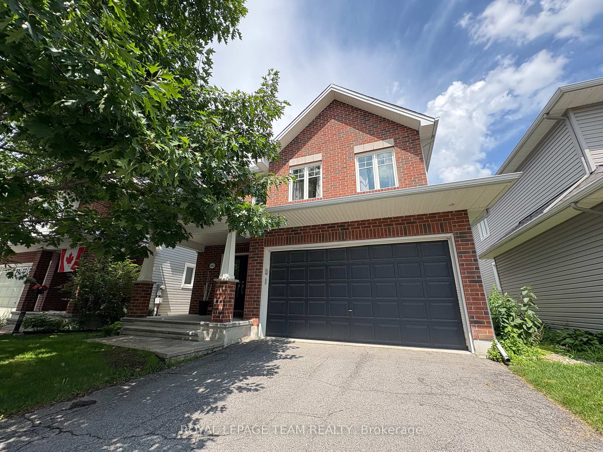 Photo 2 of 2613 Half Moon Bay Road, Ottawa, Barrhaven - Stonebridge — HOMEH