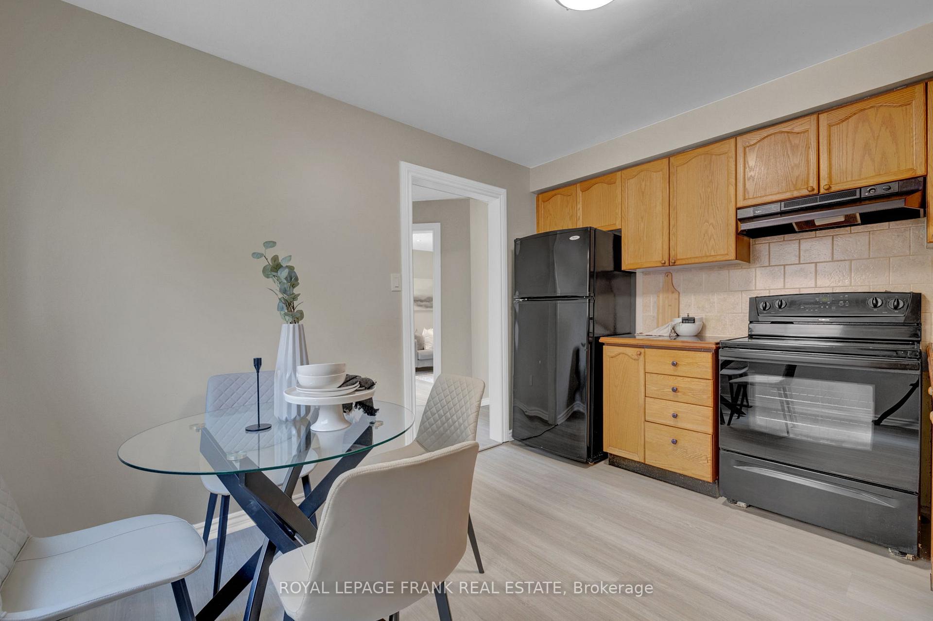 Photo 16 of 16 Reed Drive, Ajax, Central — HOMEH