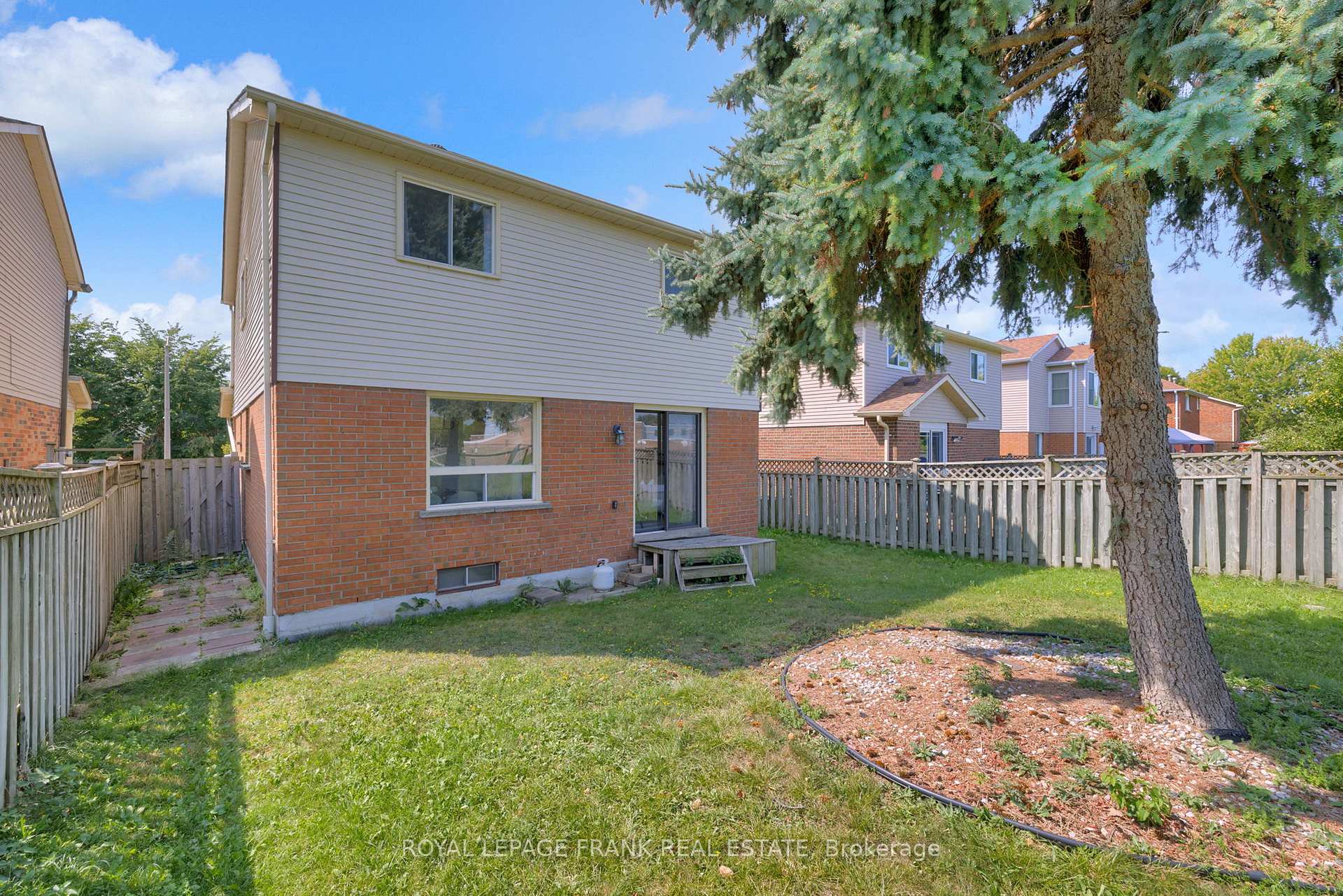 Photo 32 of 16 Reed Drive, Ajax, Central — HOMEH