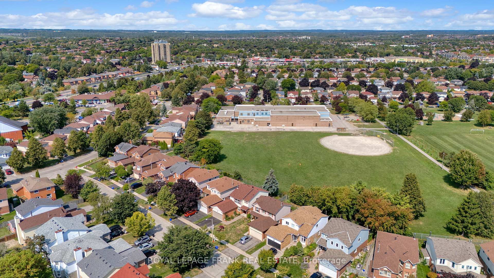 Photo 43 of 16 Reed Drive, Ajax, Central — HOMEH