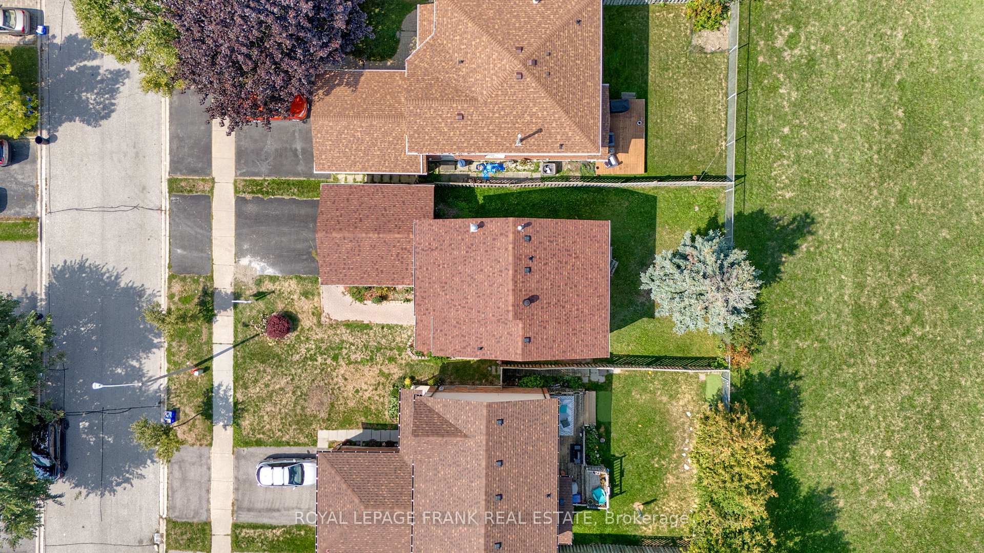 Photo 38 of 16 Reed Drive, Ajax, Central — HOMEH