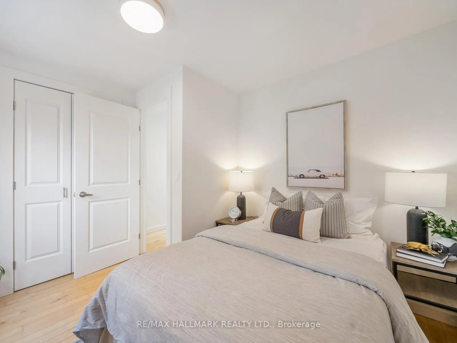 Photo 17 of 38 Larchmount Avenue, Toronto, South Riverdale — HOMEH