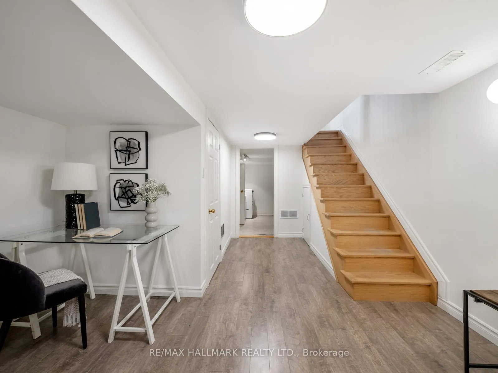 Photo 23 of 38 Larchmount Avenue, Toronto, South Riverdale — HOMEH